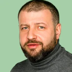 Евгений Хотянов